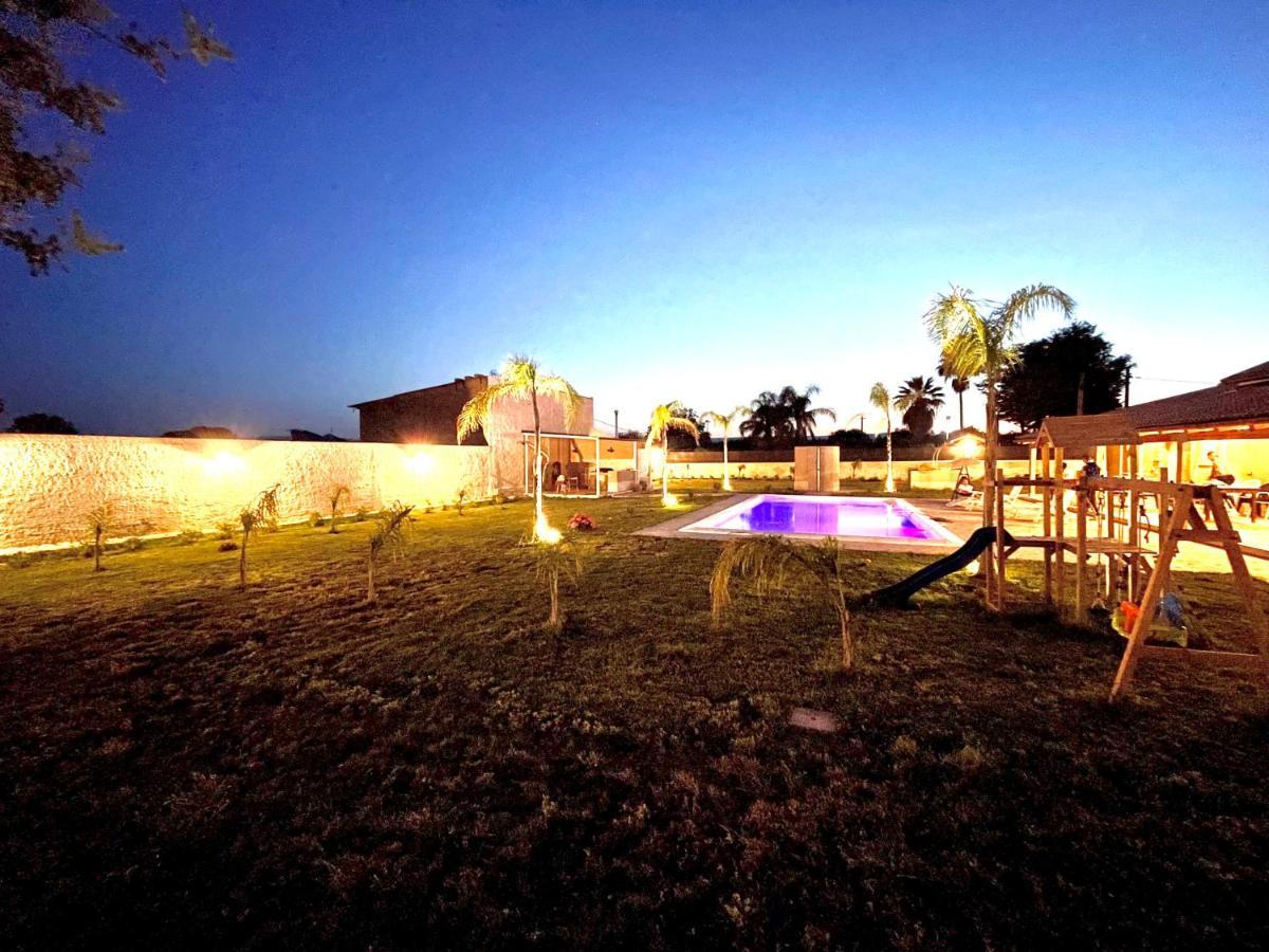 Villa Nunzia Con Piscina, Sauna E Idromassaggio. Floridia Dış mekan fotoğraf